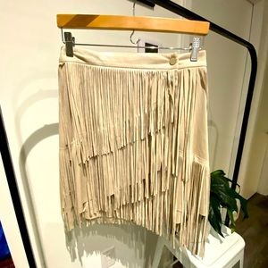 Suede sleeps skirt with fringe